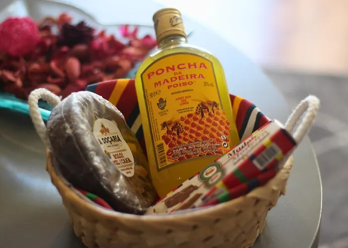 Ocean Hill House By Rentery Madeira * Santa Cruz (Madeira)